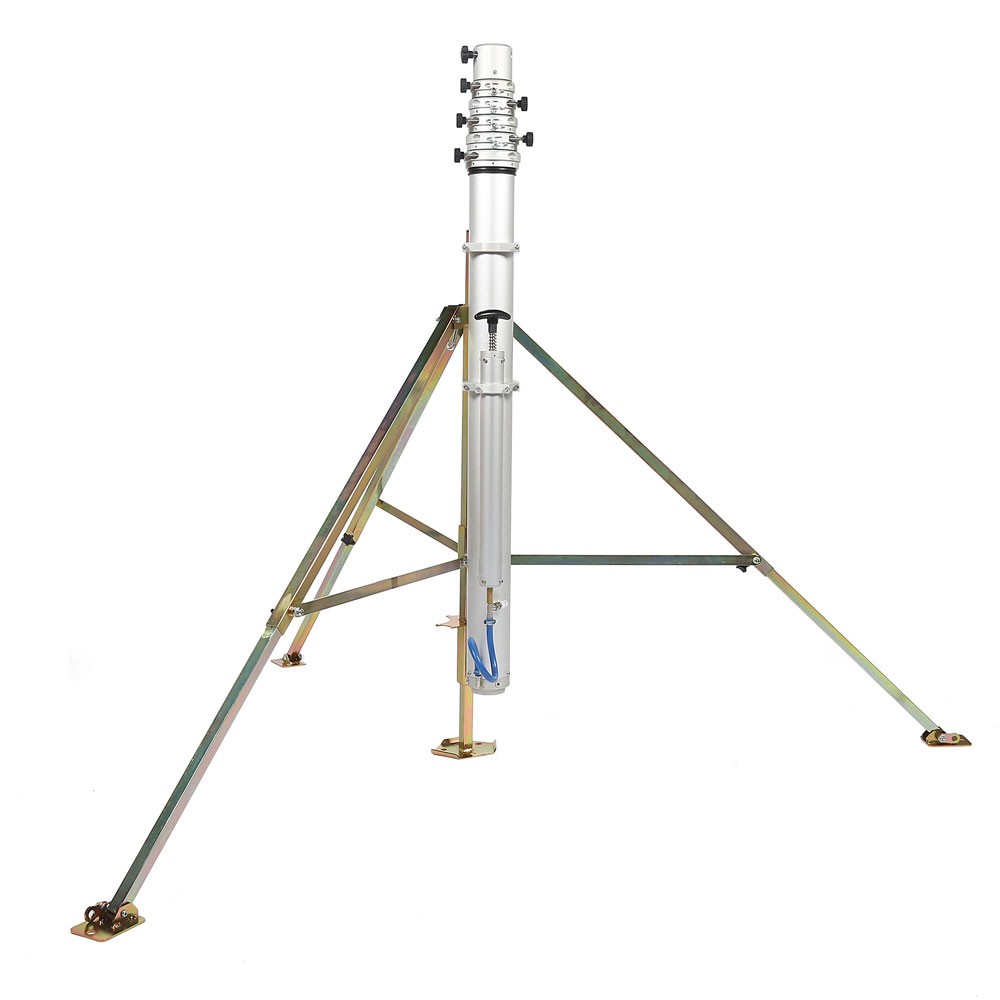 Qpod-S-with-mast(6-metre-101-6-sect)